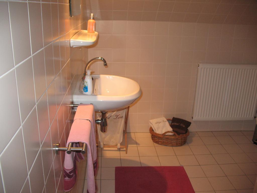 Altijd Zon Bed and Breakfast Oss Habitación foto