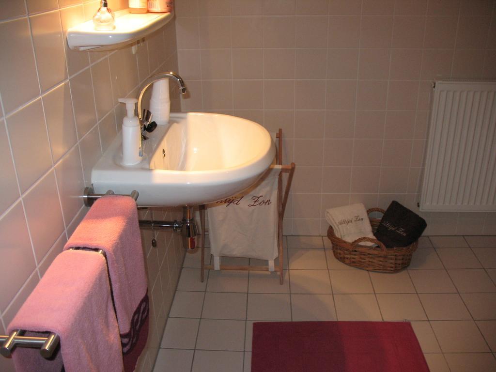 Altijd Zon Bed and Breakfast Oss Habitación foto